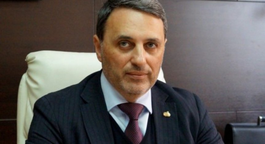 Директорът на  Българска агенция по безопасност на храните е уволнен заради рекет