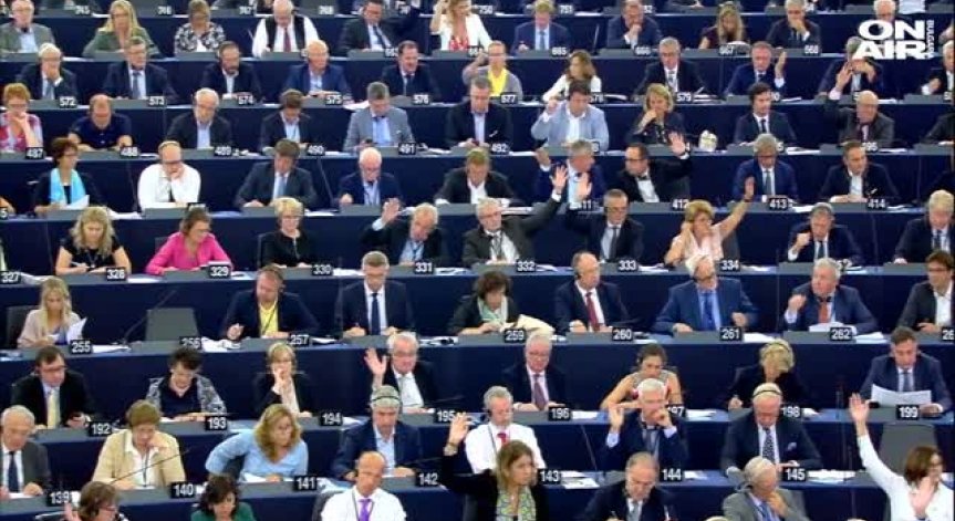 Евродепутатите лишават Унгария от право на глас в ЕС!