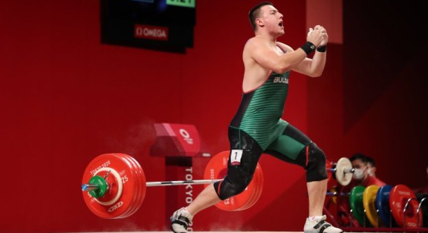 Христо Христов с четвърто място на Световното по щанги