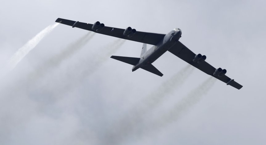 Пентагонът се похвали с успешен тест на хиперзвукова ракета въздух-земя