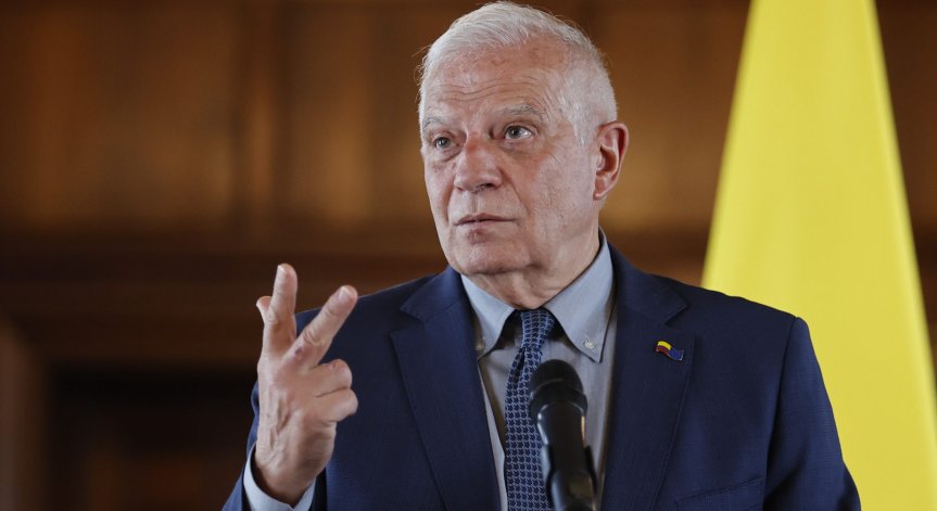 Борел: Киев ще трябва да се предаде до дни без подкрепата на Запада