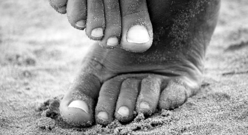 Каква е причината за гъбичките по ноктите и как да се справим с тях?