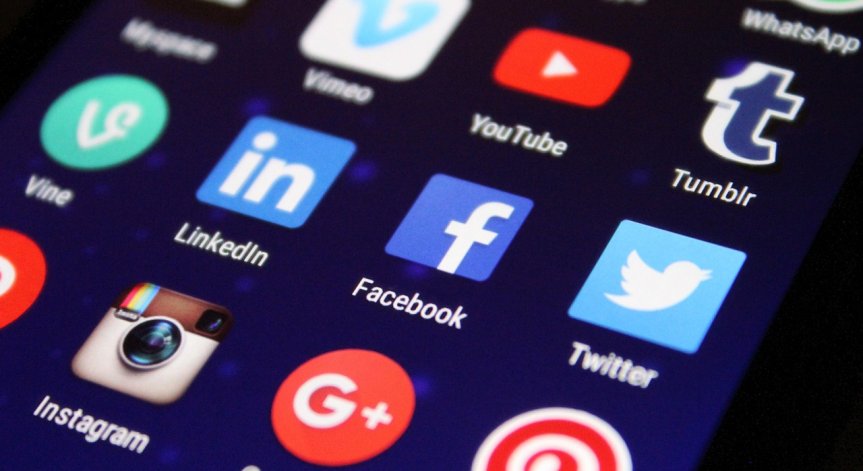 В Канада съдят собствениците на Facebook, TikTok и Snapchat за пристрастяване