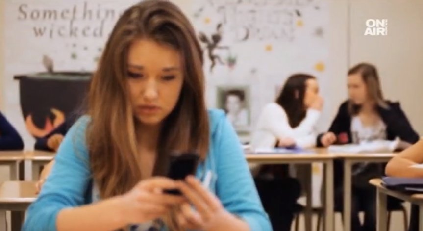 Изключване заради обида... или как училищата се борят с кибертормоза