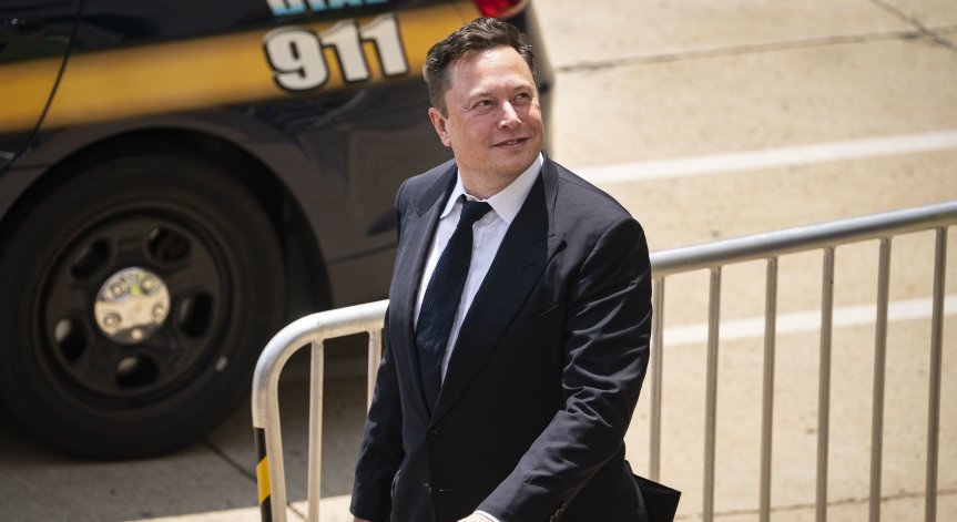 Криптовалута увеличи над 3 пъти цената си заради Мъск и кучето му