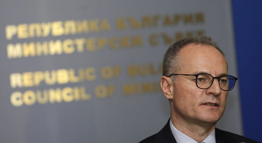 Прокуратурата: Колата на Лозан Панов не е умишлено повреждана