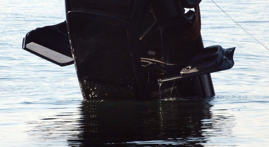 Самоуби се шофьорът, приземил колата си в морето край Лозенец