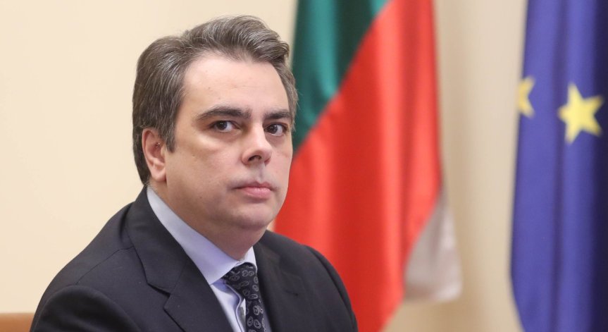 Василев настоя за спешно повишаване на доходите.