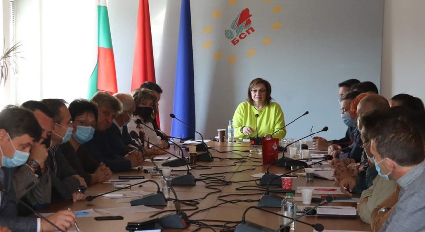 Нинова заръча: Без популизъм - каквото обещаем, трябва да го изпълним