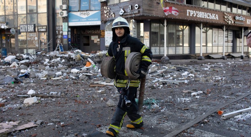 Украйна е съгласна на неутралитет и неядрен статут, Полша е готова да бъде гарант