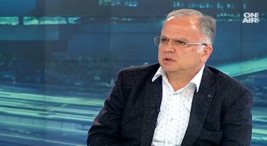 България спечели като не даде трибуна на ДОСТ, твърди анализатор