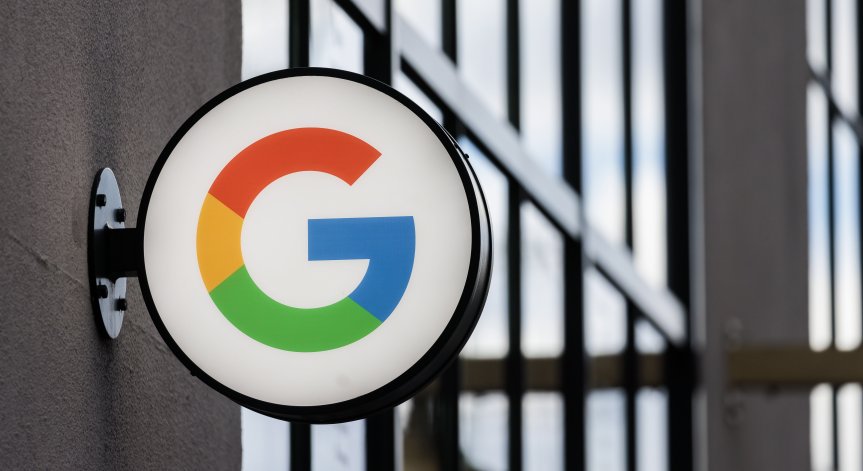 Изтекла информация показа колко получават служителите в Google