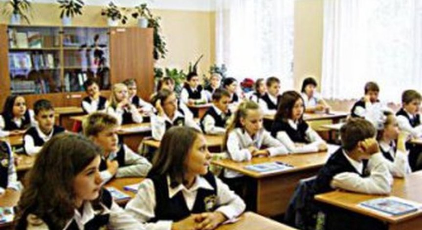 МОН публикува работни варианти за част от новите програми