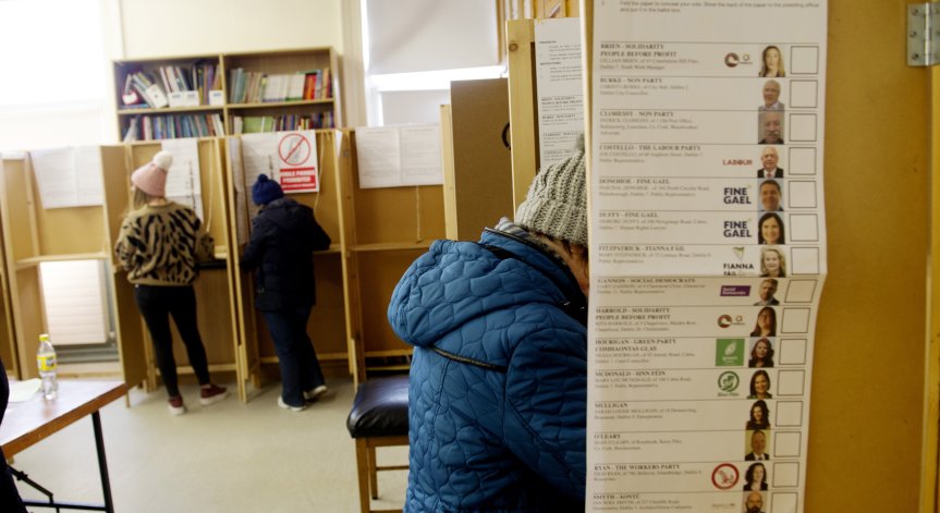 Знакови парламентарни избори в Ирландия