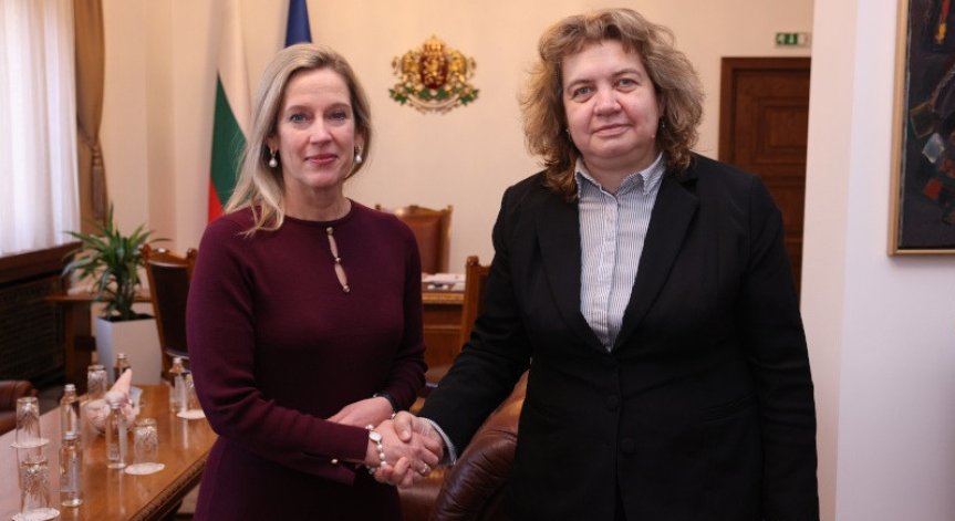 Задълбочават сътрудничеството.
