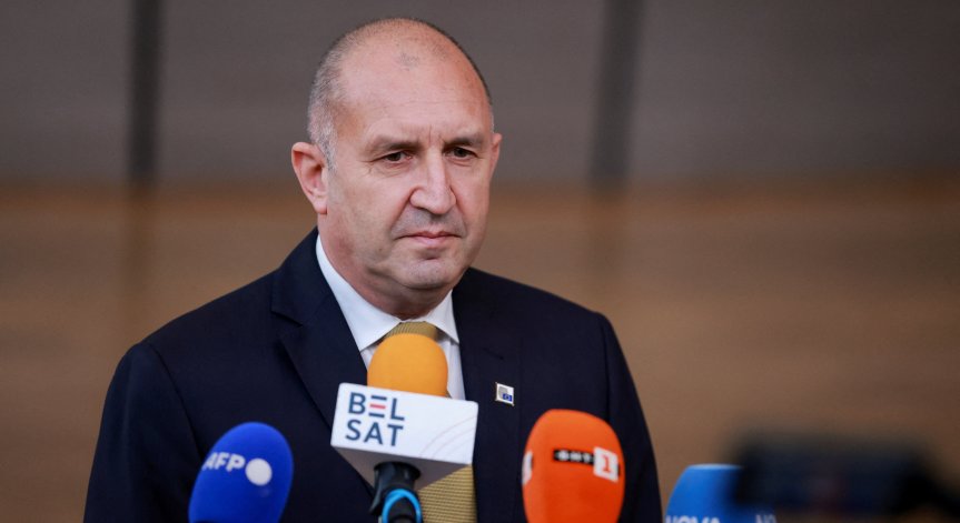 Радев: Ще изследваме детайлно кораба 