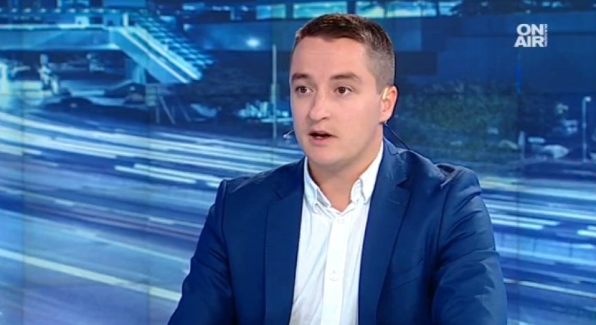 Социалист знаел за министерските оставки още преди депутатската ваканция
