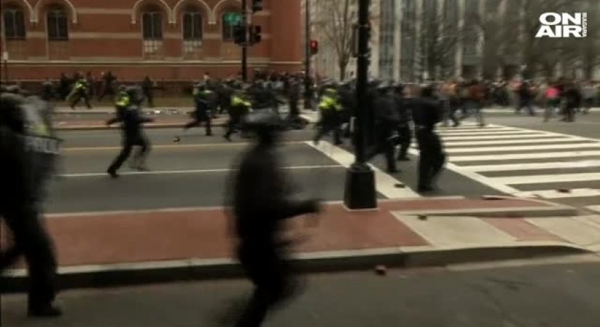 Масови протести срещу Доналд Тръмп в САЩ и по света