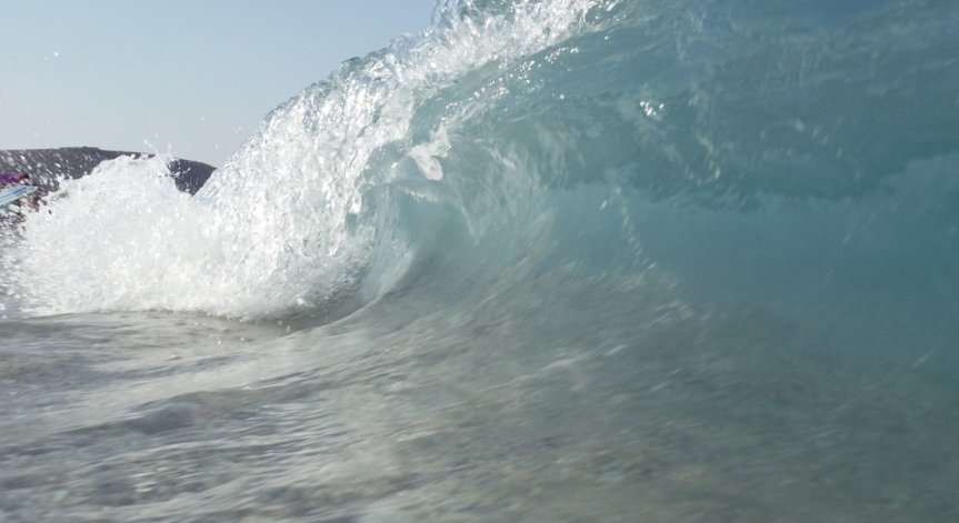 7,5 по Рихтер разтърси Индонезия и предизвика огромно цунами