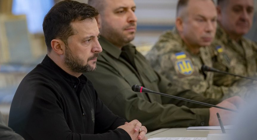 Зеленски е изправен пред проблем.