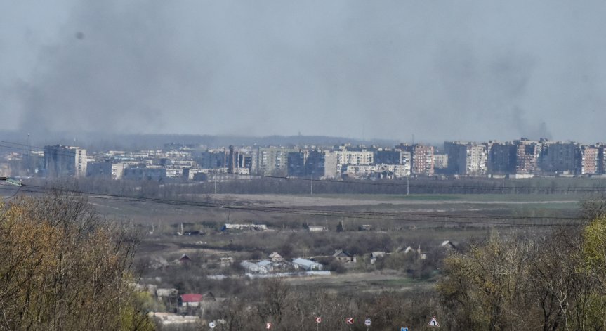 Затишие в Бахмут, руските военни се прегрупират