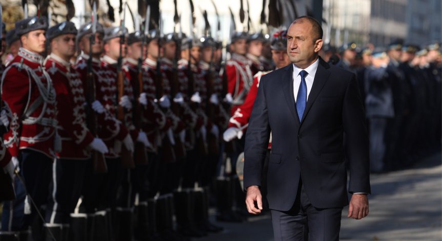 Радев: Модернизацията на армията ни е без алтернатива