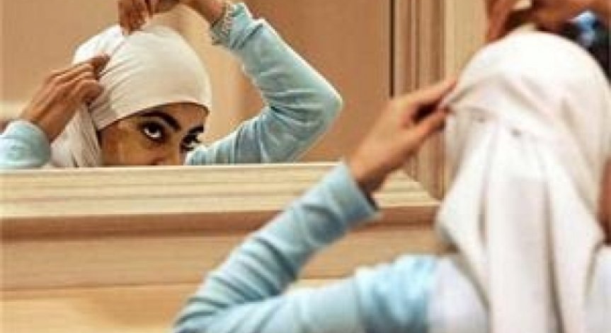 500 лева глоба за носене на бурка в Пазарджик