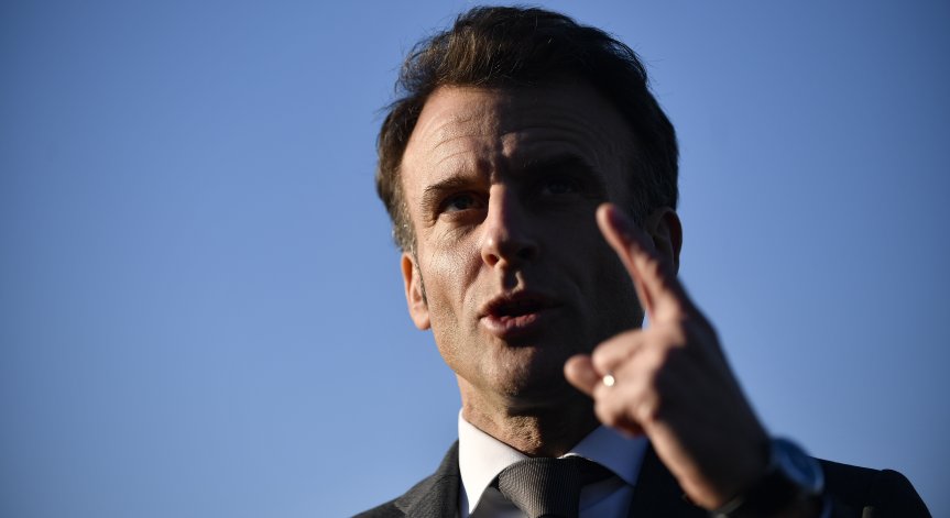 Макрон в Пекин: Китай има важна роля за мира в Украйна