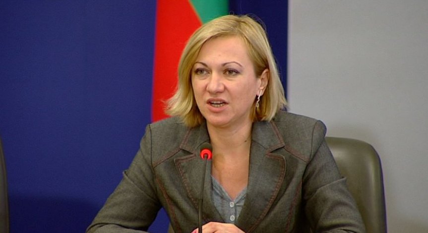 Младежите без образование с приоритет в борбата с безработицата през 2014