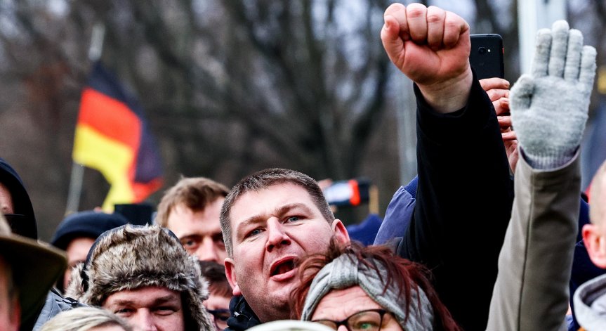 Стотици хиляди германци протестираха срещу крайната десница