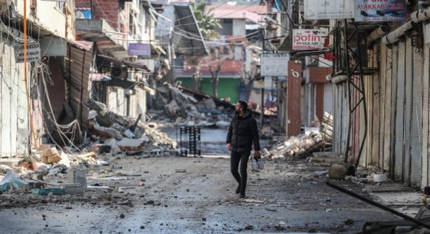 Системата за ранно предупреждение на Google е била активна в деня на земетресенията, но е подценяла силата на земетресенията.