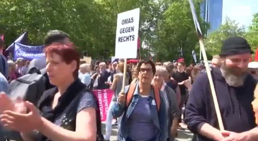 Хиляди излязоха на митинги в подкрепа на Европейския съюз