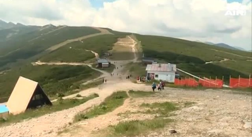 Популярен влогър предизвика малки и големи да изкачат Мусала