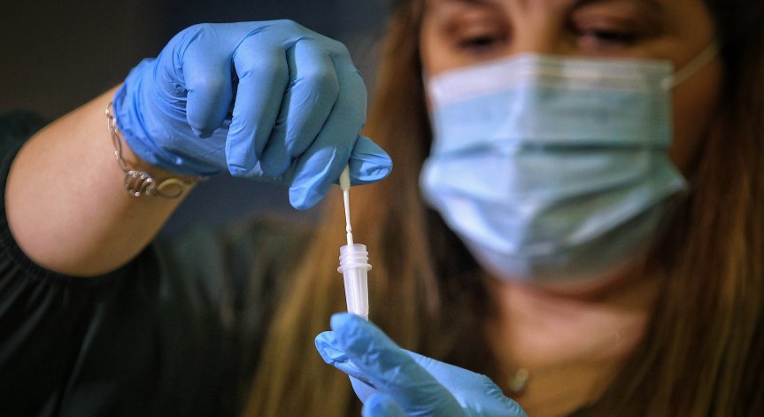 За 24 часа: 593 са новозаразените с коронавирус, трима са починалите (ОБНОВЕНА)