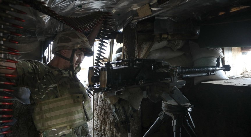 Военна мобилизация на лидерите на сепаратистките райони, забраниха на мъжете да пътуват