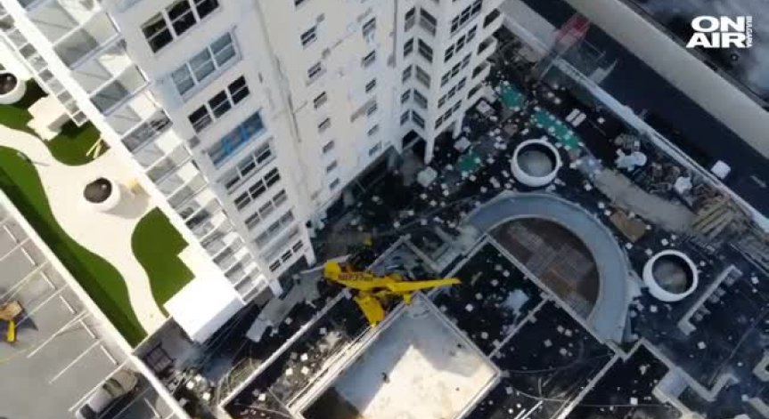 Самолет се вряза в 18-етажна сграда в щата Флорида