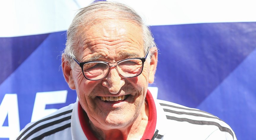 Изчезнал е Димитър Пенев, не се е качил с ЦСКА на самолета за Латвия