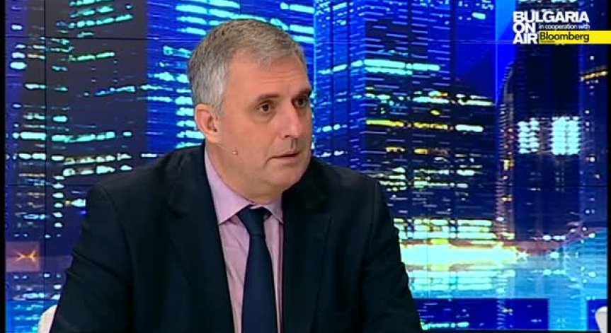 Калфин: би трябвало да започне плащане на гарантираните влогове