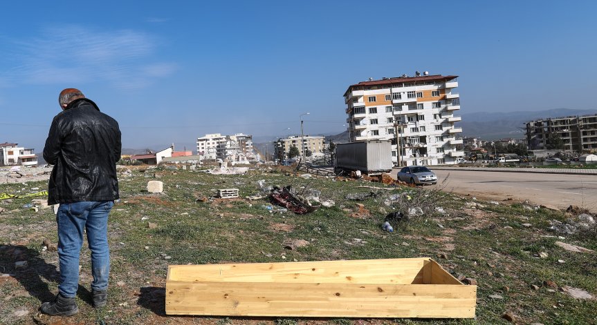 Земетресението в Турция върна страха у хората, някои скачали от балконите си