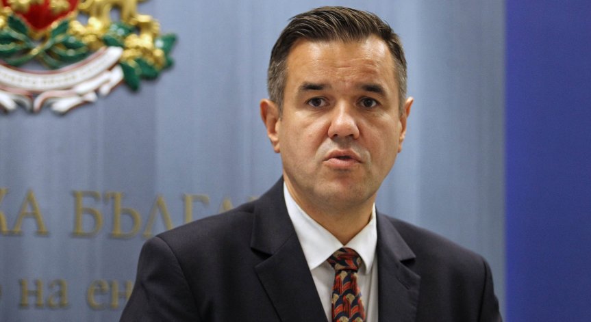 Съпоставят цените на над 20 хранителни продукта у нас и зад граница