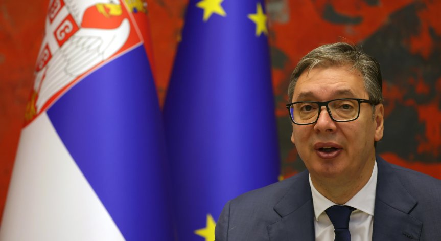 Александър Вучич: И фризьорите останаха без хляб заради уличните банди