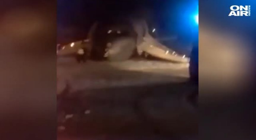 Руски самолет кацна аварийно в Калининград
