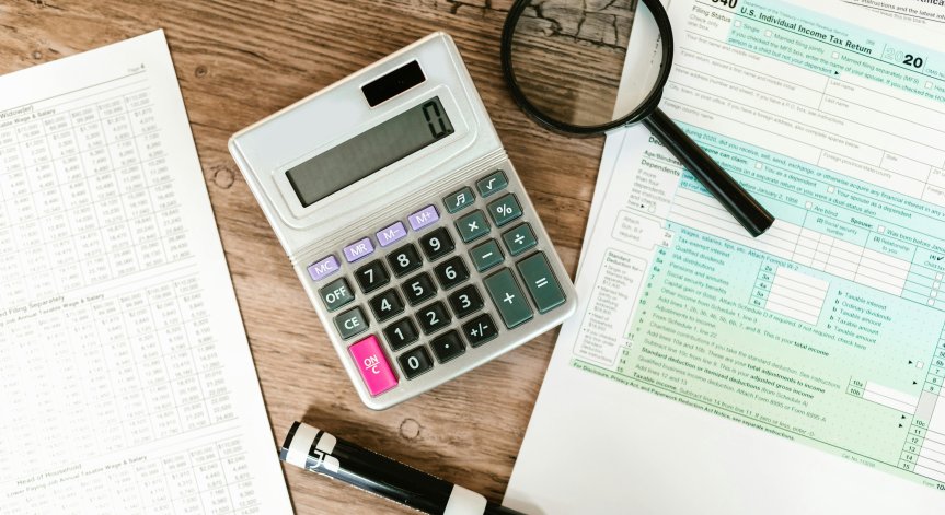 Също така планира да премахне и таксите за транзакции с държавата и компаниите за комунални услуги.