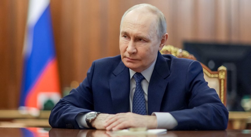 Как Путин и Русия помагат на Иран в конфликта в Близкия изток