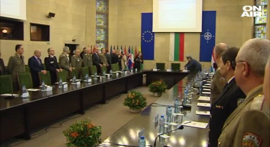 Над 100 обществени поръчки на военното министерство отиват на прокурор