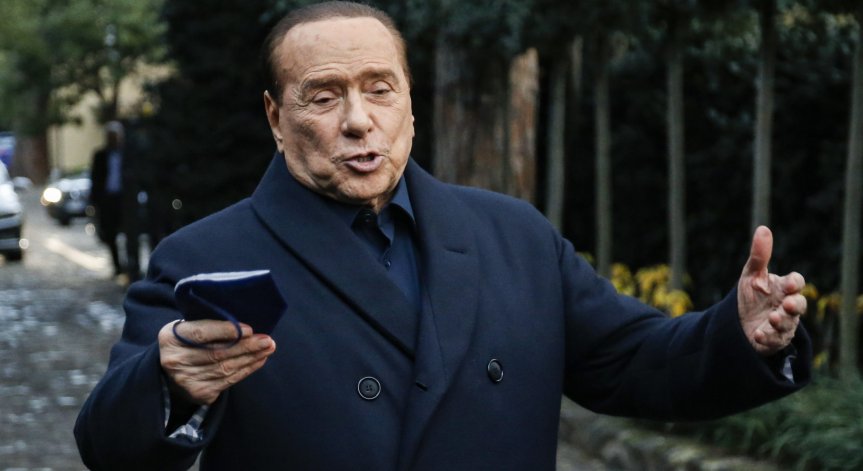 Берлускони: Путин иска да замени правителството на Зеленски с достойни хора