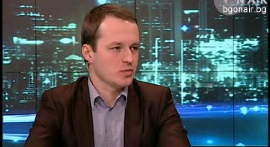 Протестиращите настояват за фундаментална социална промяна, коментира политологът Стойчо Стойчев