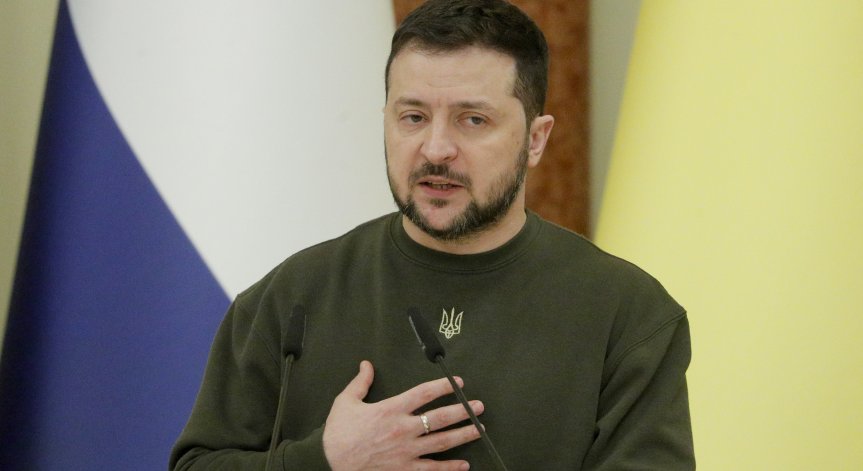 Зеленски:  В по-голямата част от Украйна има ток, чакаме още оръжия от Запада