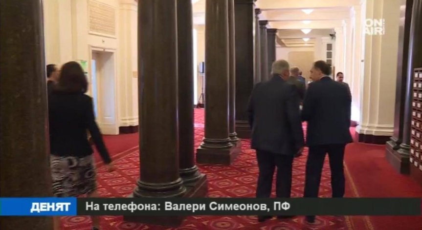 Валери Симеонов: Създава се усещане за несигурност, а няма нищо притеснително