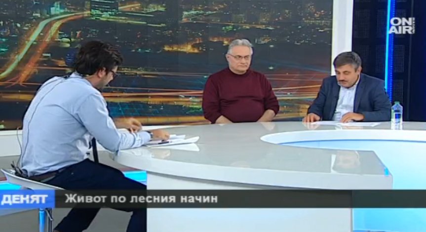 Девалвира ли висшето образование в България?